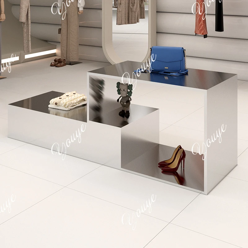 

Clothing store Nakajima Taiwan water table stainless steel display table display product display table customization