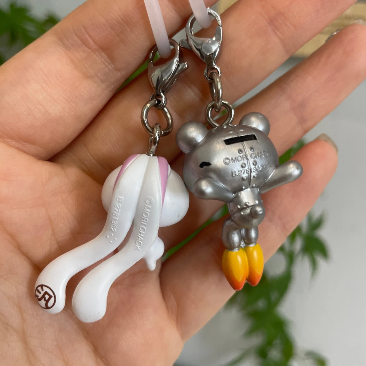 Cute Gloomy Bear And Usagi Anime Figure Keychain Mini Doll Pendant Portable Umbrella Hanging Charm Backpack Decor Ornament - view 5