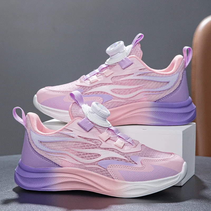 通気性のある季節限定の子供用スポーツシューズ。柔らかいアッパーと回転式バックルデザイン。-bd-2616