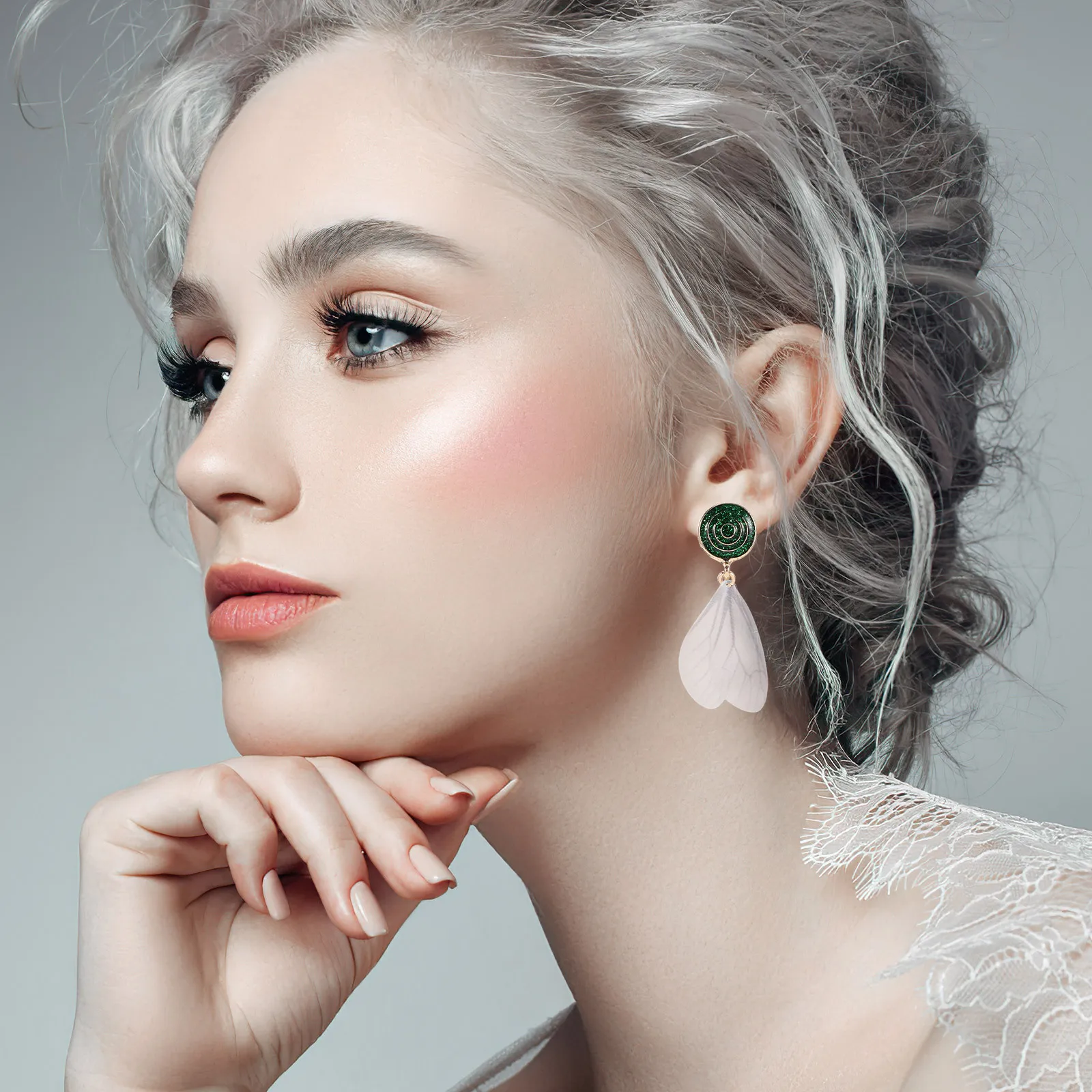 

100Pcs Dragonfly Wing Jewelry Charms Nature Inspired Lightweight DIY Earrings Pendant Craft Decorations for Women Jewelry Making