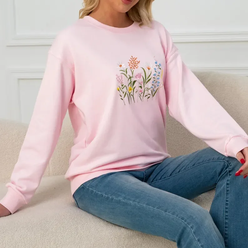 Sudadera bordada de gran tamaño con botánica de flores silvestres, sudadera con bordado floral, sudadera con cuello redondo de libélula
