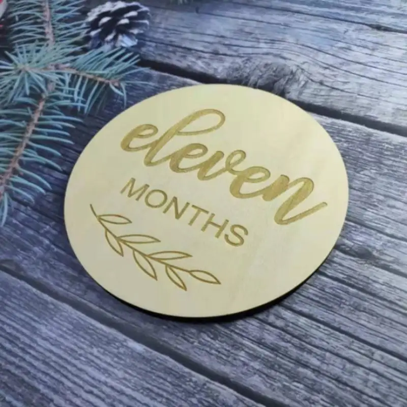 A5YC 12Pcs Photography Proop Baby Wooden Cards Newborn Monthly Growth Recording Cards