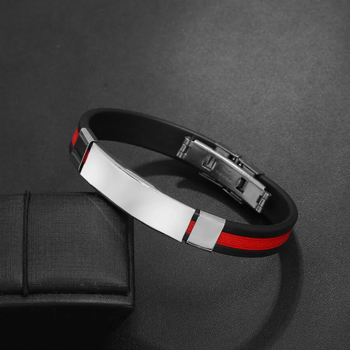 سوار مشبك من الفولاذ المقاوم للصدأ للرجال ، سوار معصم سيليكون ، مجوهرات رياضية بسيطة ، أساور كرة السلة ، الموضة