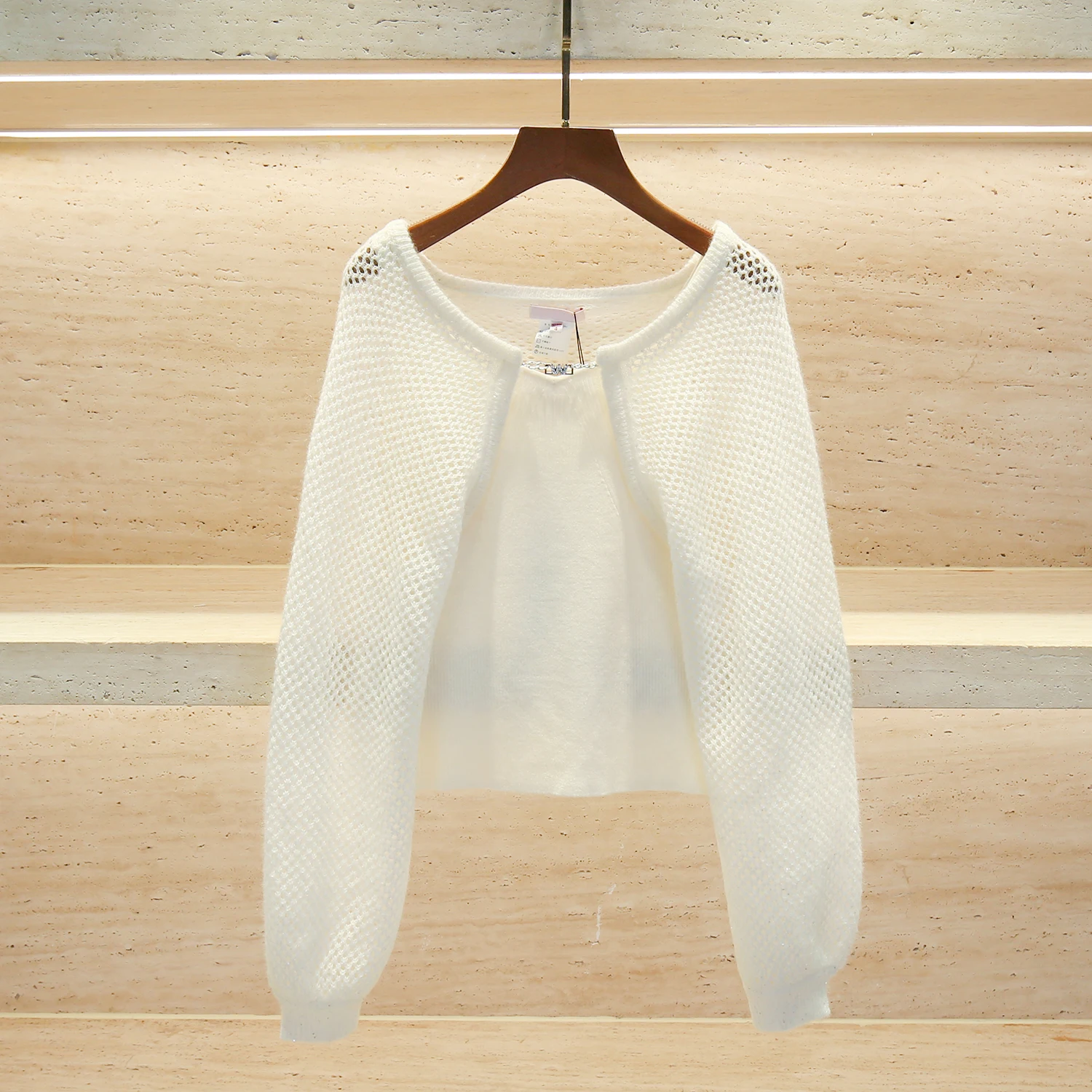 

High-End Women's Knitted Cardigan And Vest Two-Piece Set Korean Sle Slim Fit Hollow out Long Sve Button up Pure Color