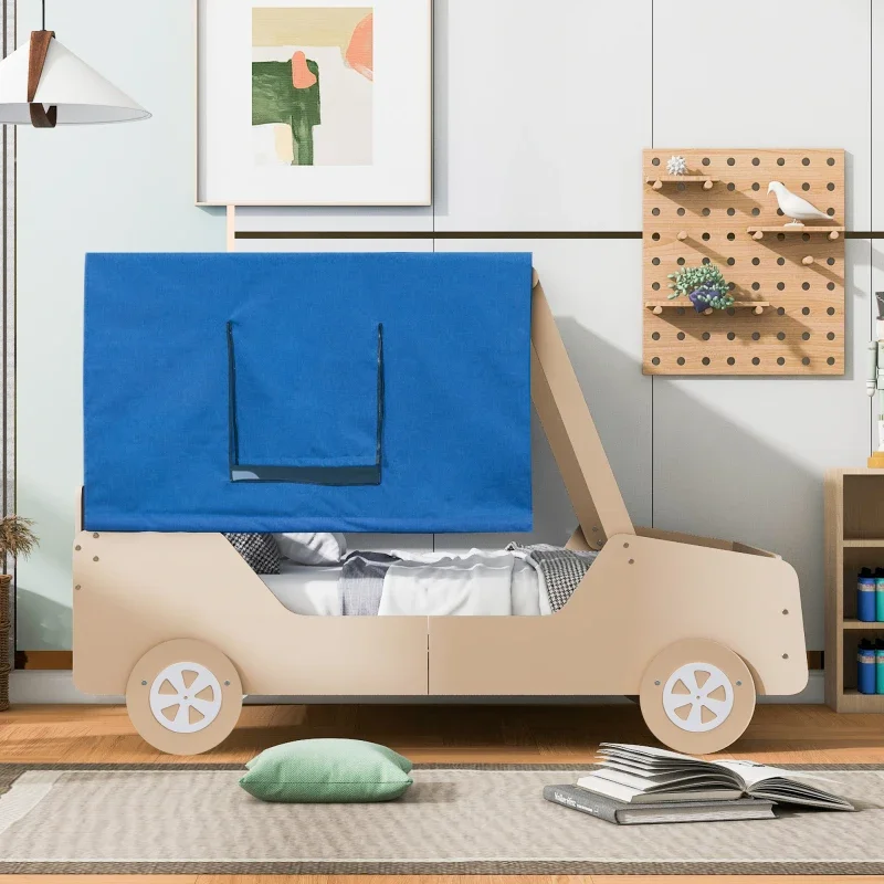 O carro completo deu forma à cama com tendas, cama natural para o carro