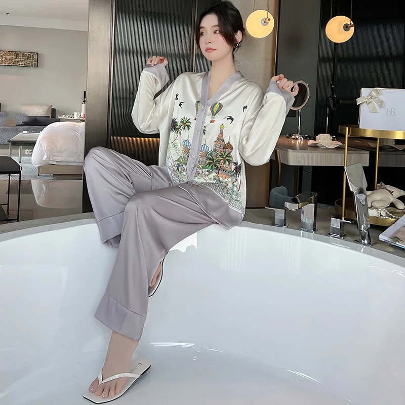 Lisacmvpnel 2024 New Spring Pajamas Women\'s Ice Silk Long Sleeve Suit Court Style Ice Silk Large Home Clothes