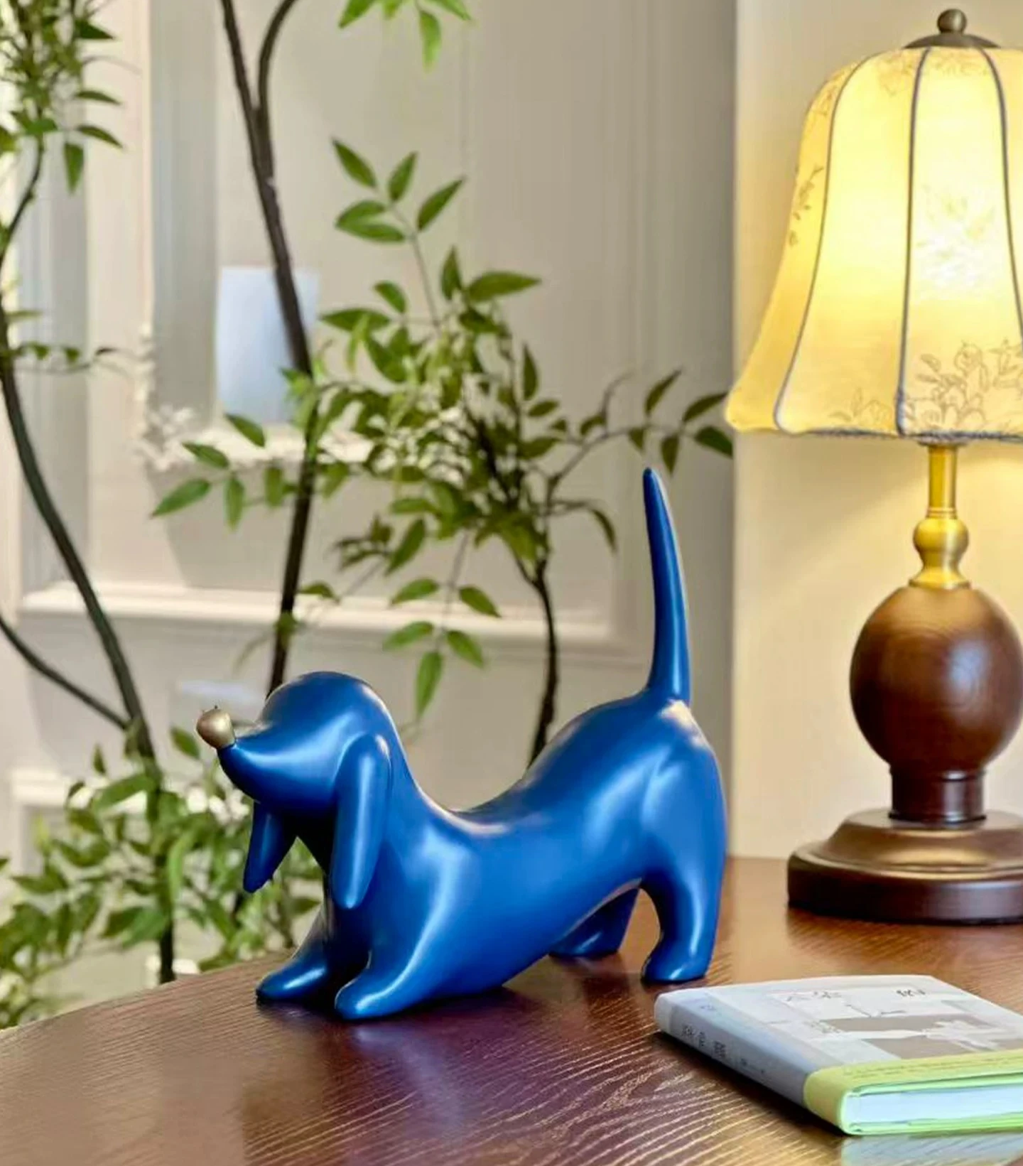 High‑End Art Beagle Dog Figurine Klein Blue With Gold Nose Ornament Home Decor for Tabletop Porch Living Room