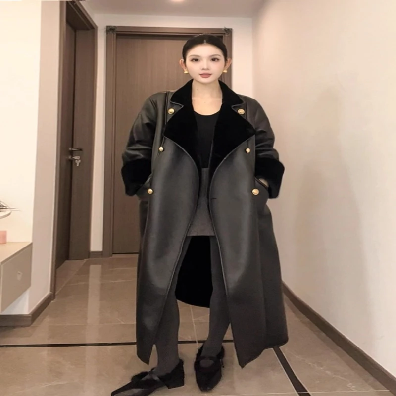 

2025 Winter New Faux Fur Lamb Leather Coat Women Mid Long Notched Lapel Warm Fur Jacket