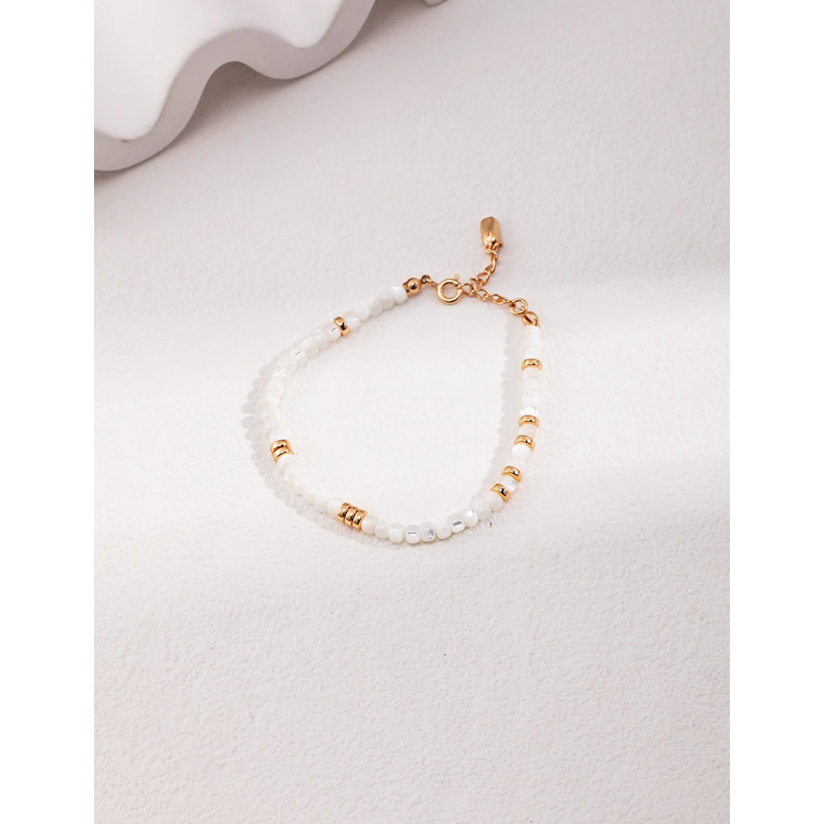 Brand new S925 pure silver plated with 18K gold | Natural mother shell pure silver minimalist bracelet 100416