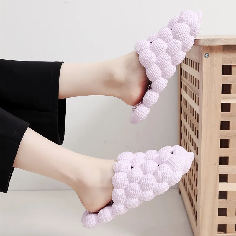 Damen & Herren Weiche Bubble-Slipper – Modische Neuheit 2026: EVA Cool Home & Strand-Schuhe mit Massagesohle – Designer Indoor Erdnuss-Slipper – Detail 5