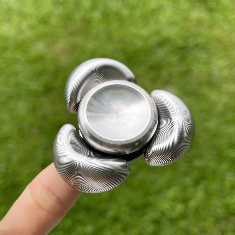 Three-Bladed Fidget Spinner EDC Stainless Steel Hand Spinner Metal Fingertip Gyroscope Stress Relief Toys Fidget Toys(Limited)
