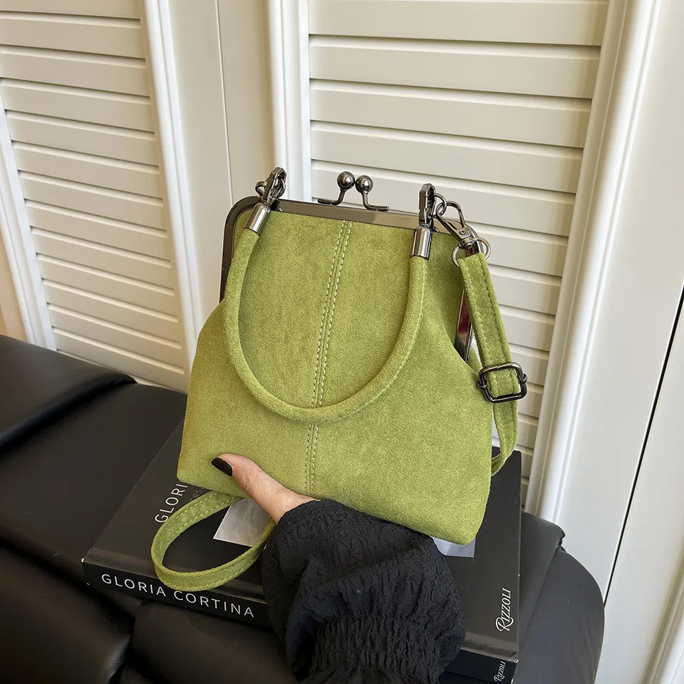 

High end contrasting color small square bag for women, light luxury versatile, single shoulder crossbody commuting handbag