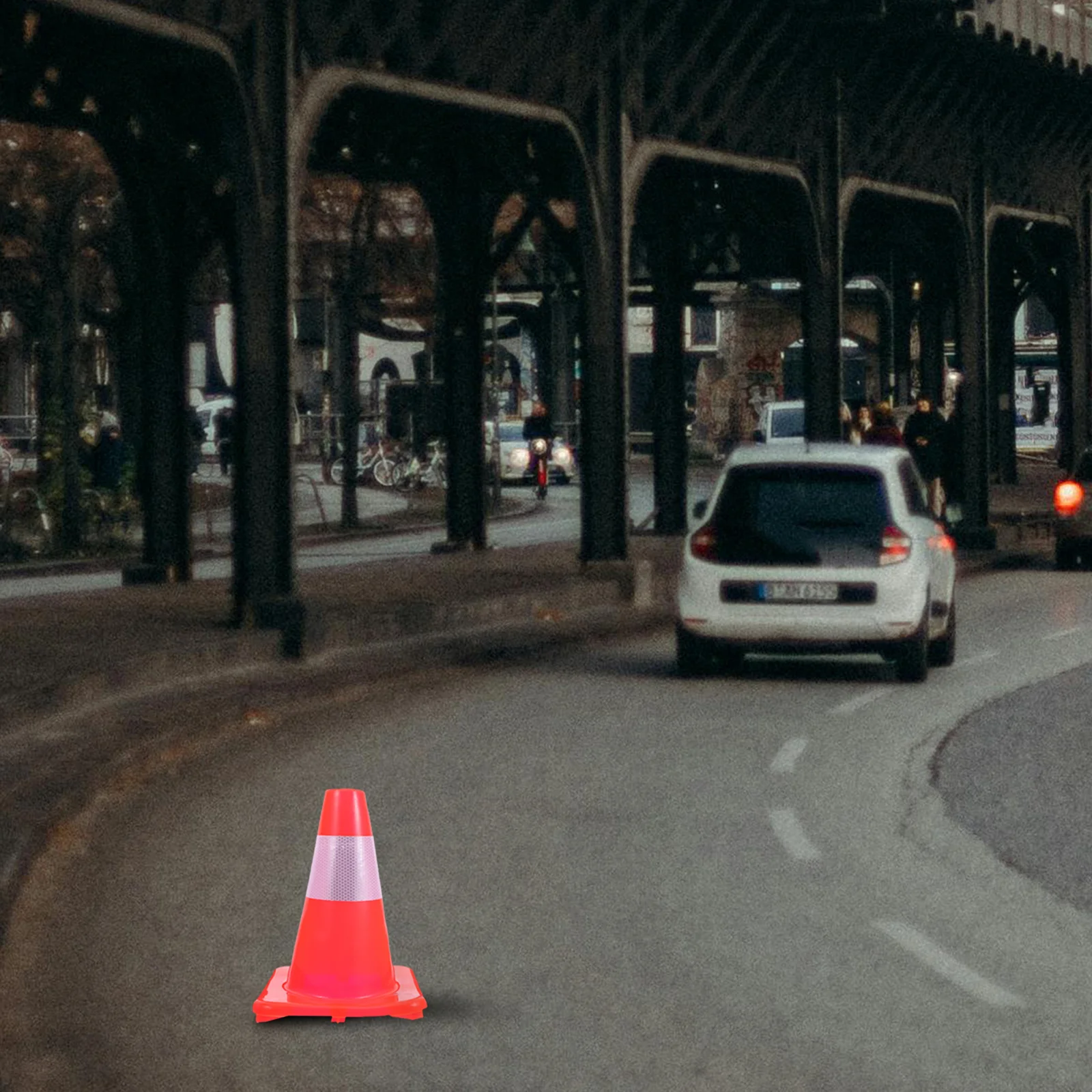 Reflective Road Safety Cone Durable Plastic Traffic Cone for Construction Parking Sports Training Safety Cones
