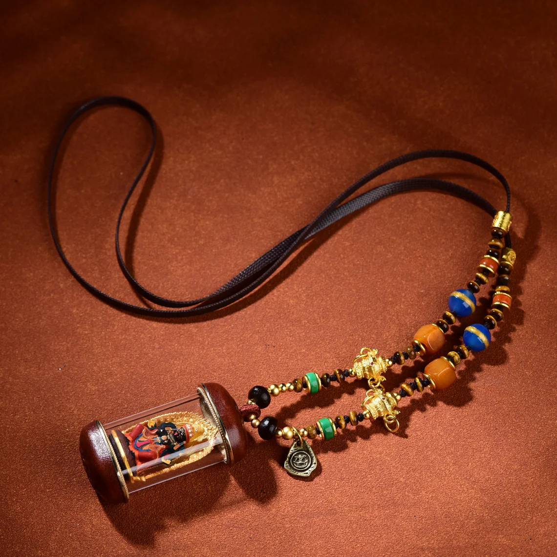 

Hand Painted Thangka Pendant Green Tara Medicine Buddha Manjusri Bodhisattva Leather Case Rope Necklace Gifts