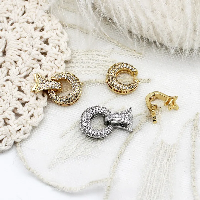A DIY single row bracelet necklace buckle connection buckle copper micro inlaid synthetic zircon DIY handmade sweater chain buck