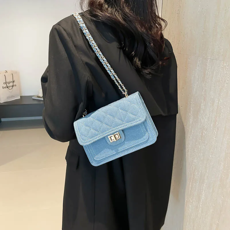 1 Piece of Pure Color Chain Small Square Bag, Fashionable Shoulder Bag for Women, Crossbody Bag That Can Hold Mobile Phone