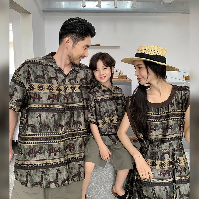 2026 Summer Thai Style Vintage Shirt Family Matching 3P Mom Daughter Beach Dress Outfits for Dad Son Kids Vacation Photoshoot