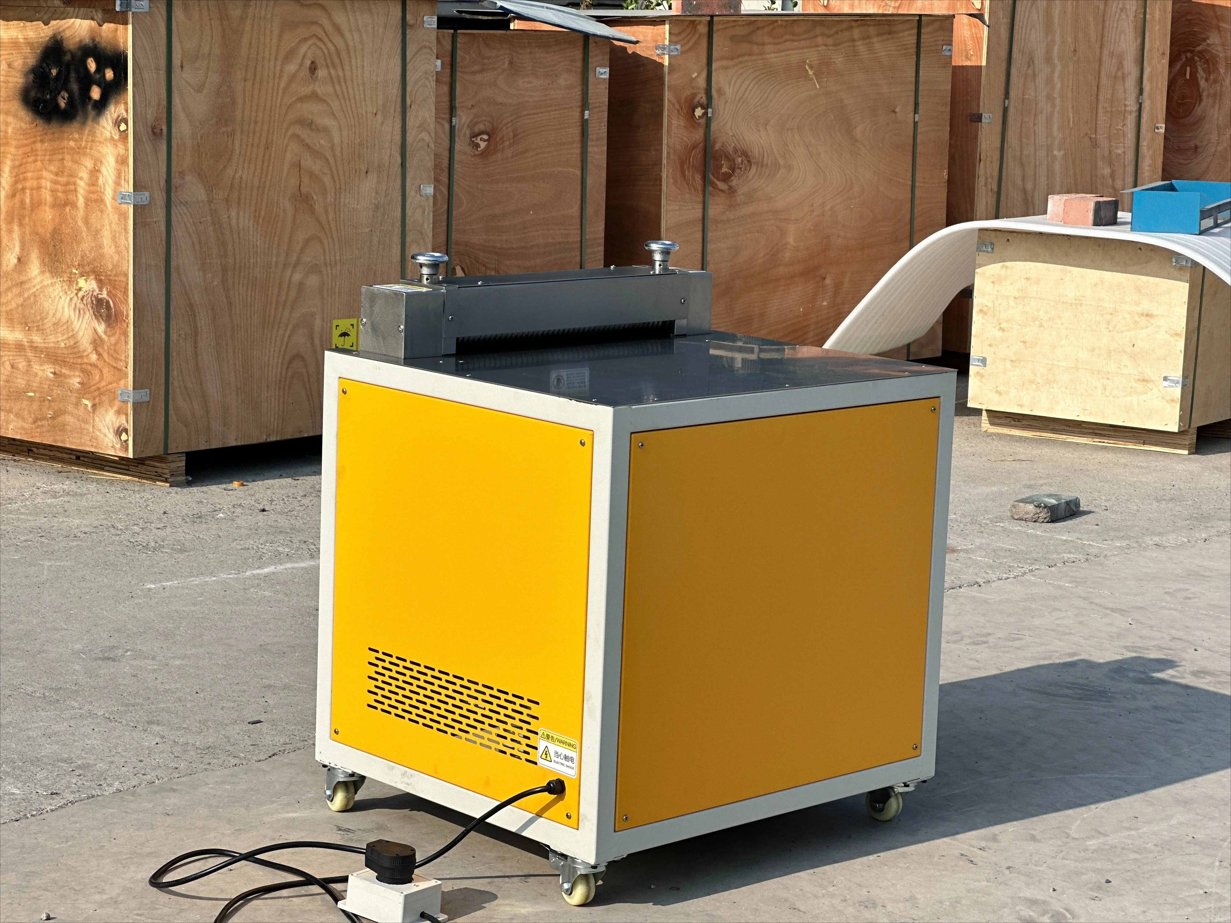 آلة تقطيع الكريب الأوتوماتيكية الخاصة لعملية صنع الورق