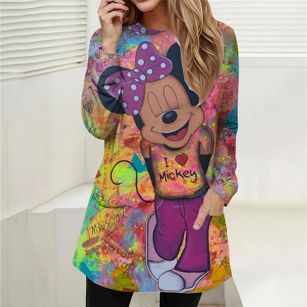 Women's T-shirt Disney Mickey Mouse Christmas print long sleeved top, suitable for autumn daily wear, loose long sleeved pocket