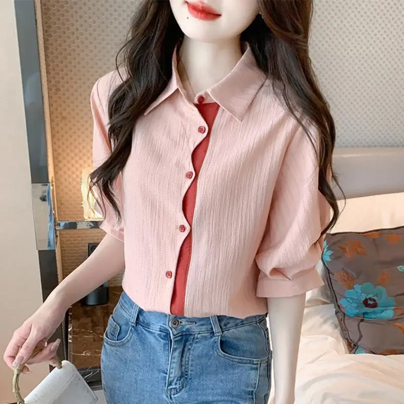 女性服夏のファッションカジュアルボタン無地ポロ襟女性シャツシンプルさエレガントなプリーツ半袖 Tシャツ