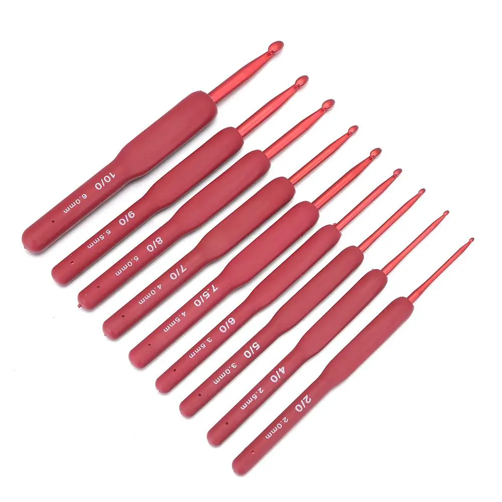 1 set/9 pcs Red Ergonomic Handle Non-Slip Knitting Needles Weave Yarn Craft Tools Crochet Hooks