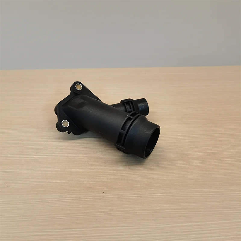 11122247744 11127806196 Motorkühlungs-Schlauchverbinder Flanschrohr Geeignet für BMW E46 E60 E38 E39 E61 E81 E83 X3 E84 E85 E87 X5 – Detail 8