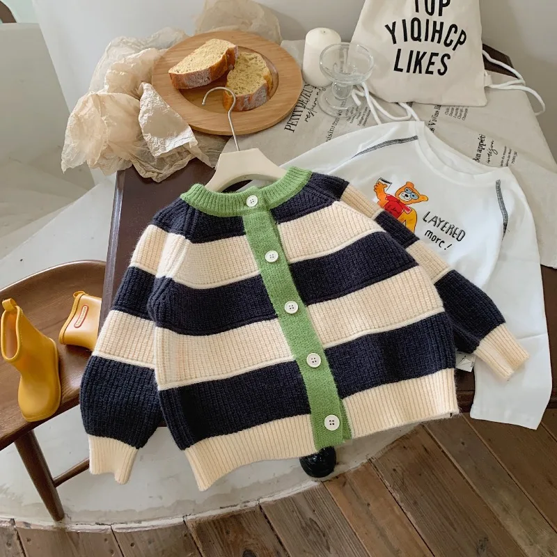 UNITIM Herbst Winter Kinder Jungen Pullover 2-8 Jahre Kinder Jungen Kontrast-Streifen Strickjacke Jacquard V-Ausschnitt Kleinkind Jungen Strickmantel – Detail 4