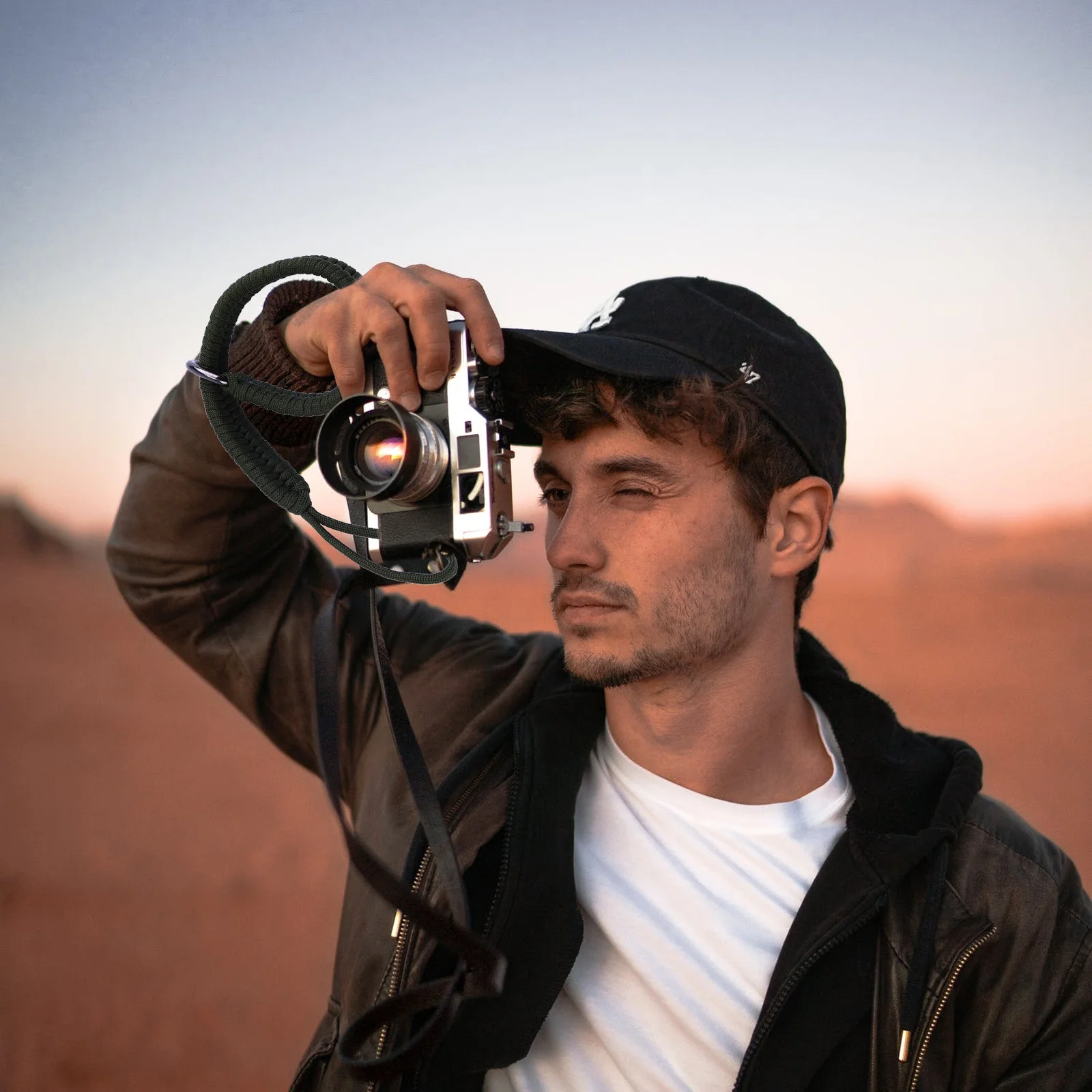 

Anti-Lost Anti-Drop Wrist Strap For Dslr Mirrorless Cameras Parachute Cord Cross-Woven High Strength Camera Lanyard Hand Grip