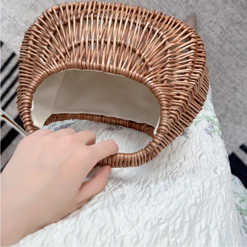 

Bohemian Wicker Rattan Bag Handmade Woven Basket Bags for Women Handbags Summer Bali Straw Bags Designer Travel Beach Bag Clutch