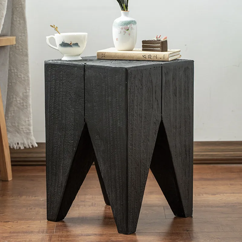 Nordic simple small round living room B & B inn side sofa corner few coffee table small carbonized low stool