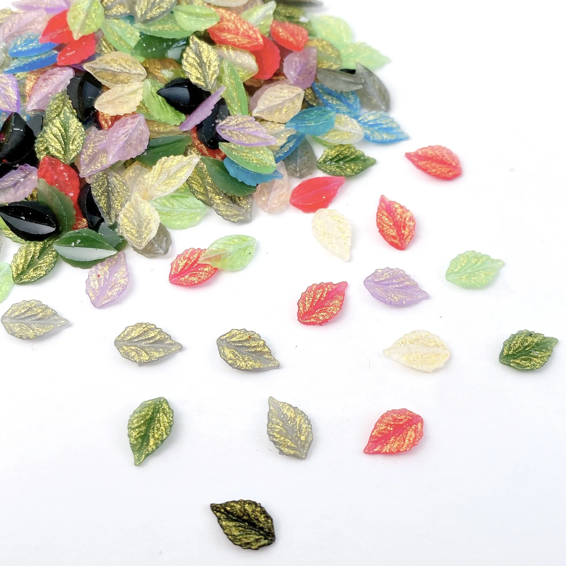 100pcs Green Leaf Nail Charms Multi Colors Resin Simulation Leaf Resin Nail Accessories Nails Art Decorations DIY Crafts