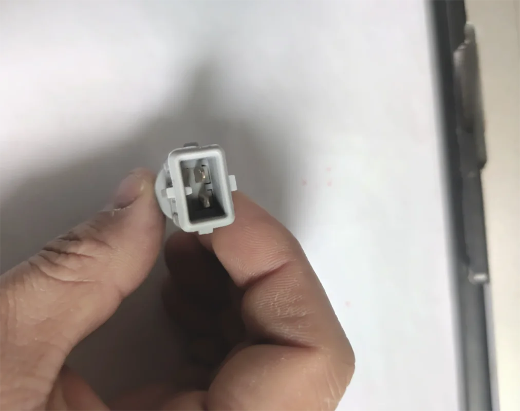 1Pcs Intake Air Temperature Sensor For Peugeot 306,206,Citroen Saxo,Xsara Picassoo OE No.:7701055723