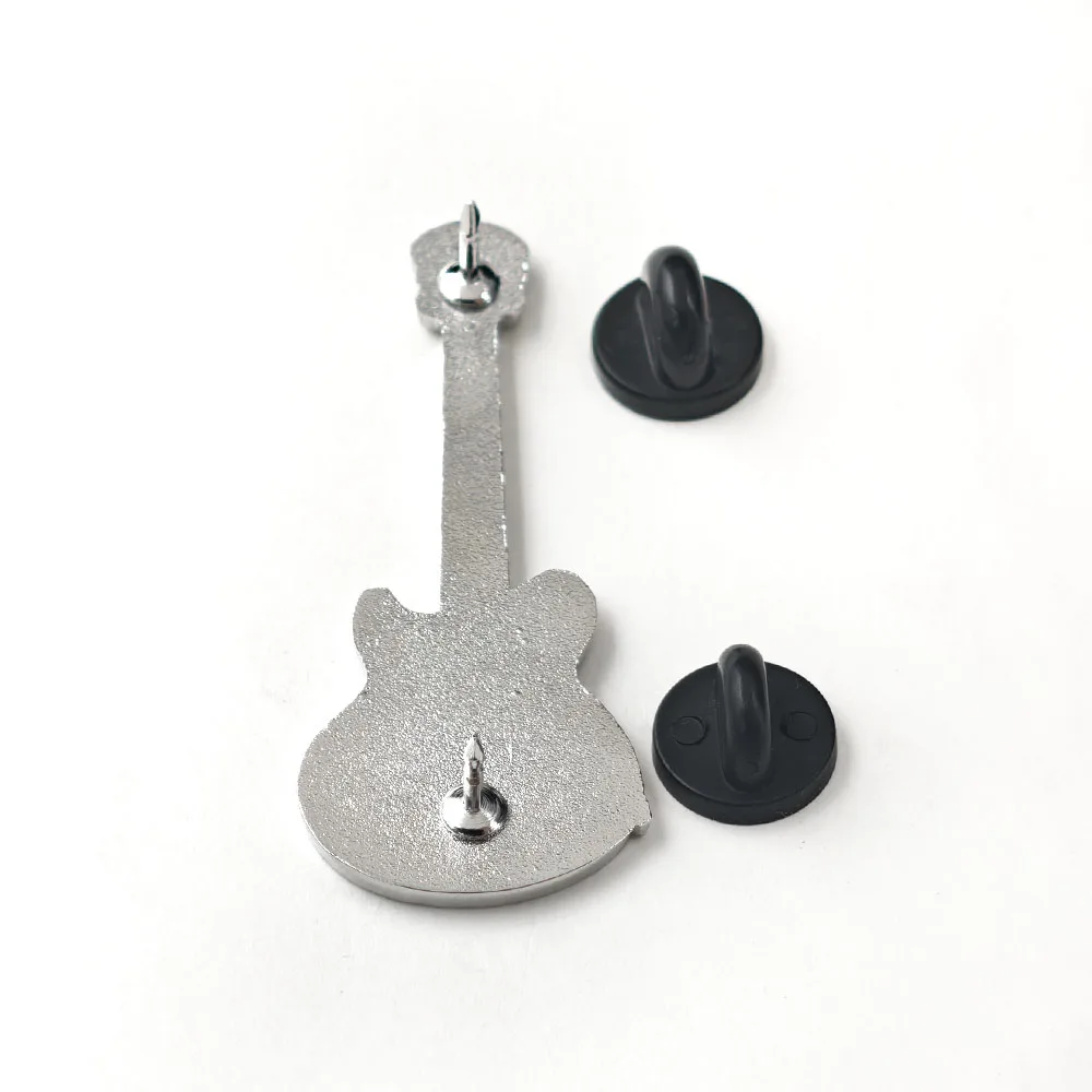 Hannah Montana Lila E-Gitarren-Emaille-Pin Sternmuster Metallbrosche Anstecknadel TV-Serien-Fan-Sammlerstück Musikliebhaber-Geschenk – Detail 3