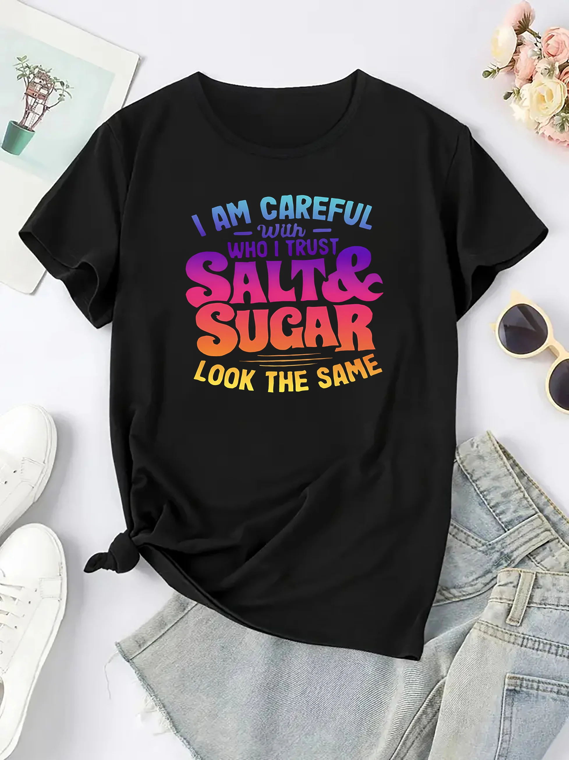 T-shirt casual da donna con grafica "Salt And Sugar" con scritte colorate, girocollo, manica corta, top sportivo
