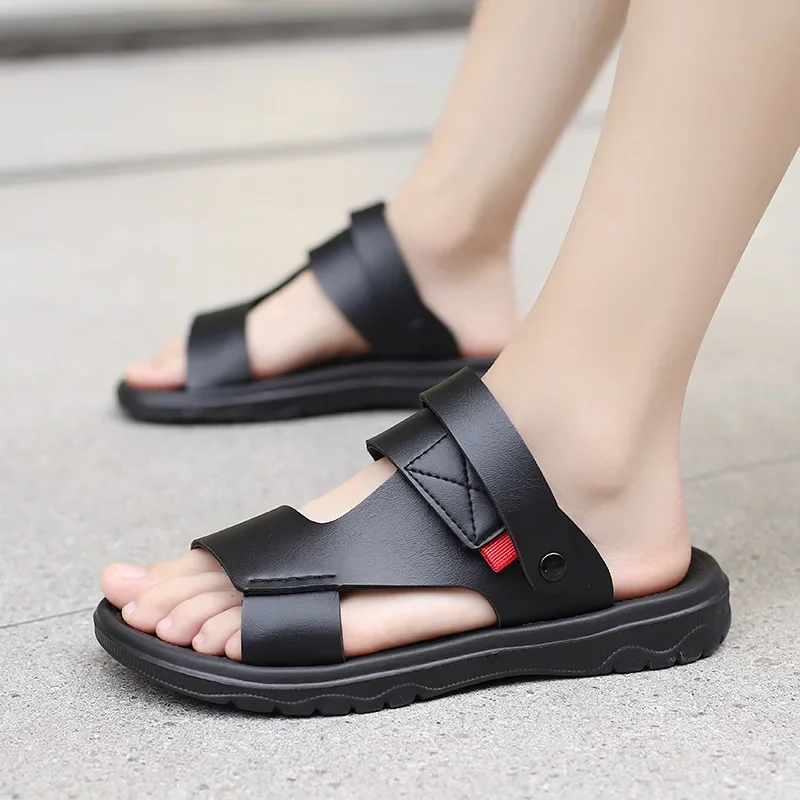 

Летние уличные сандалии для мужчин, повседневные спортивные тапочки из искусственной кожи, нескользящая дышащая римская обувь, пляжные шлепанцы, садовая обувь2025