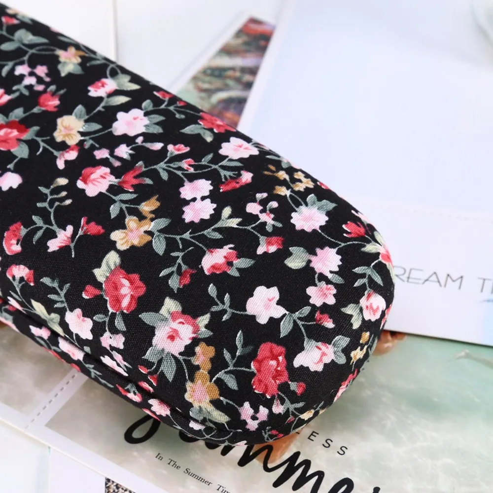 

Floral Hard Shell Glasses Case Retro Portable Sunglasses Case Fashion Floral Printed Eyewear Protector Daily Use