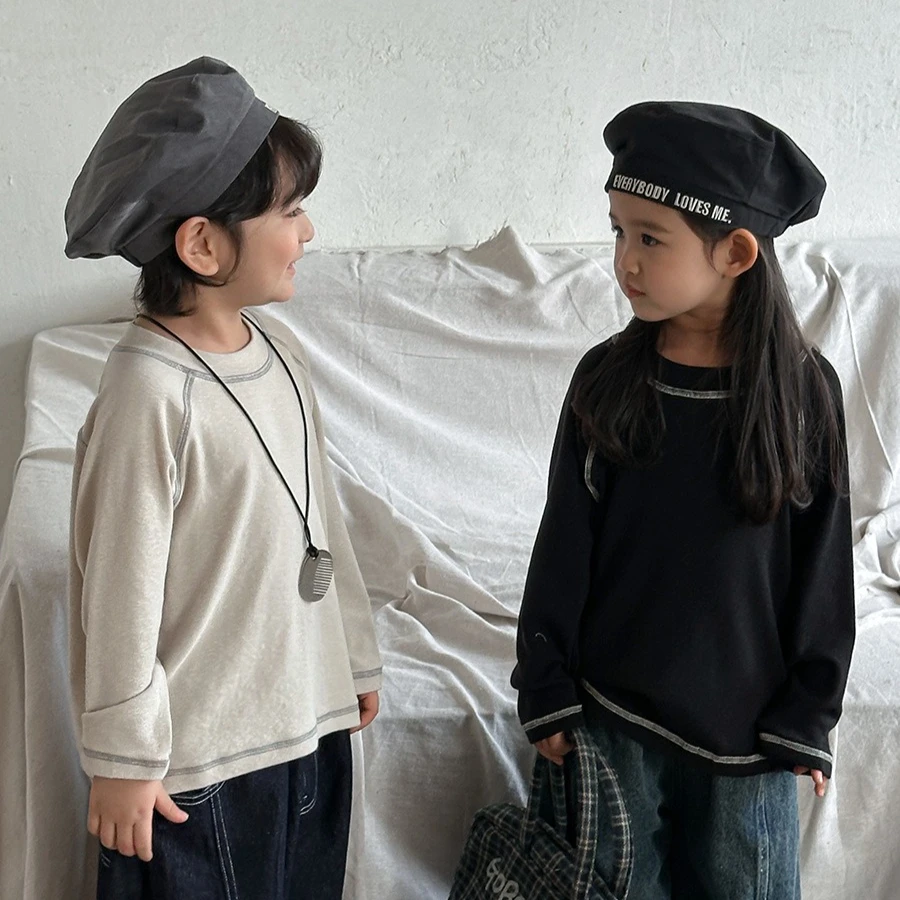 

‌2025 Autumn Kids Round Neck T-shirt Slim Fit Plain Top with Stitching for Baby Boys & Girls 1-8 Years Children Long Sleeve Tees