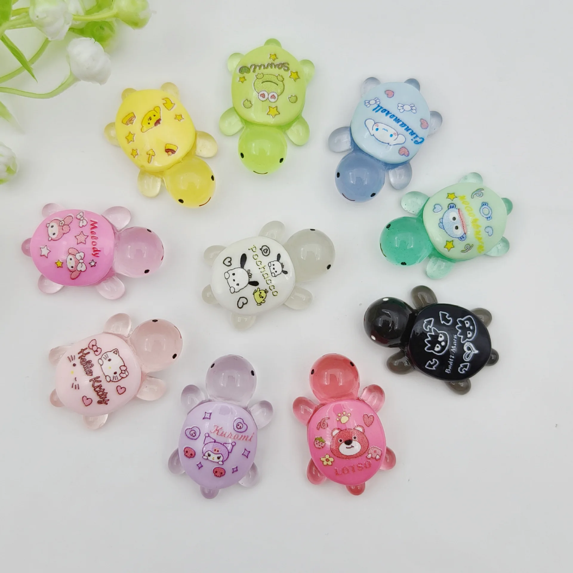 

Miniso Super Bright Luminous Little Turtle Sanlio Turtle Blind Bag Print Bumping Pairs Little Turtle Resin Accessories