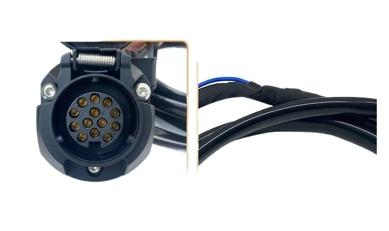 Suitable for trailer wiring harness power pair plug-in tail light signal