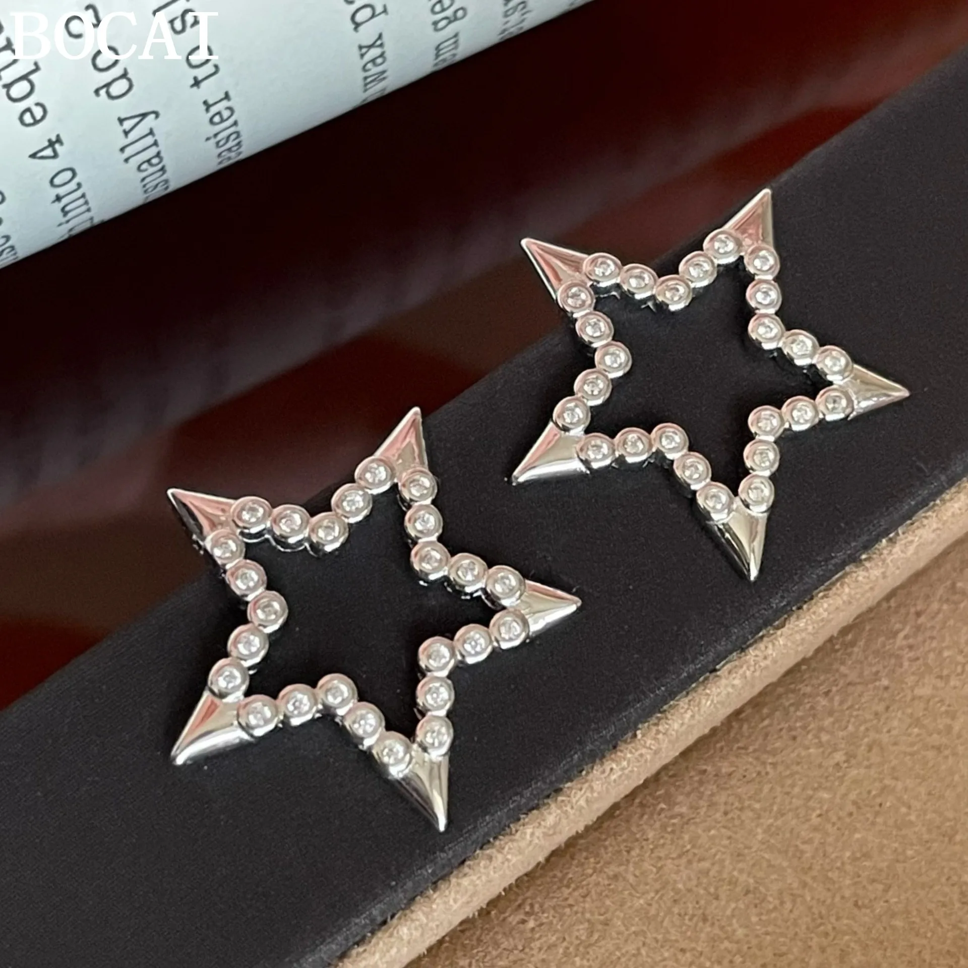 

Серьги BOCAI New S925 из чистого серебра, модные и простые, с инкрустацией цирконами в форме звезды.