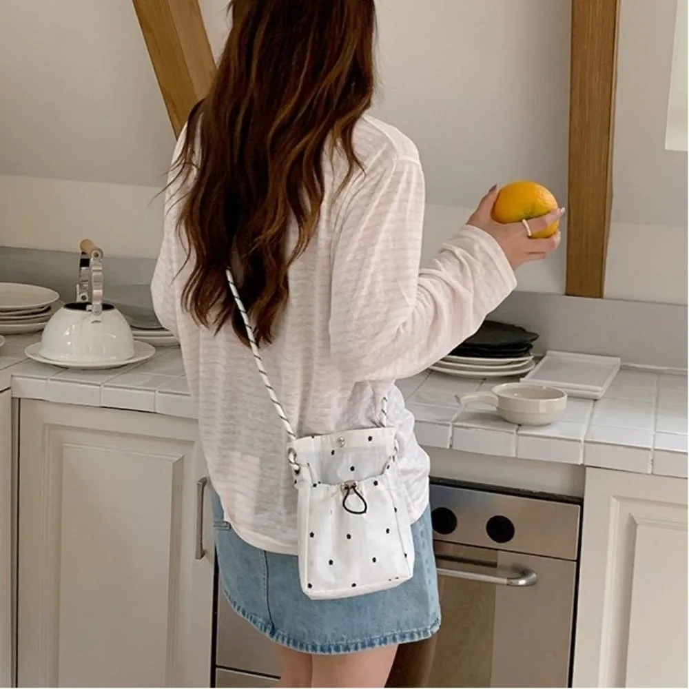 

New Lightweight Crossbody Bag Flower Printed Korean Version Shoulder Bag Solid Color Message Bag Women