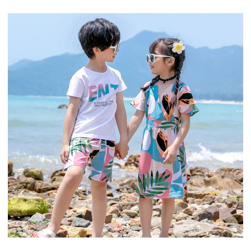 Family Matching Outfits Summer Beach Mother Daughter  Dresses Dad Son T-shirt & Shorts Family Look Couple Matching Outfit