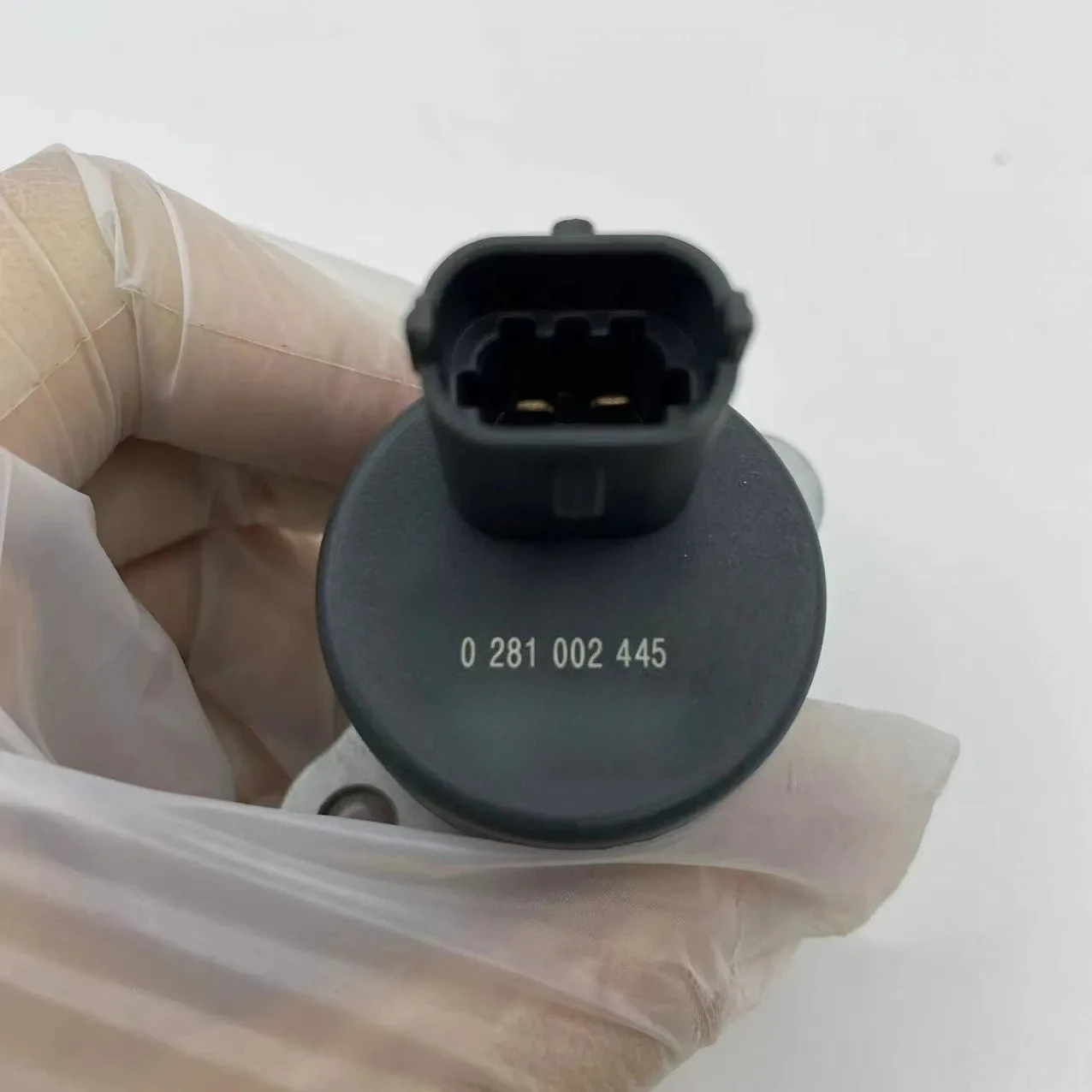

1pc 0281002445 3140227000 Common Rail Fuel Pressure Regulator for Hy-undai -K-IA Carens II 2.0 CRDi XTREK 2.0 CR 31400-27500