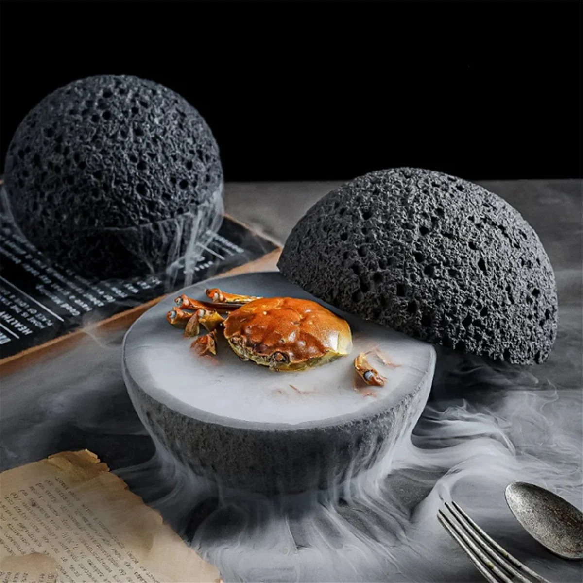 New Japanese Planet Volcanic Stone Artistic Conception Dish Pendulum Seafood Sushi Sashimi Ice Plate Smoke Plate,12CM