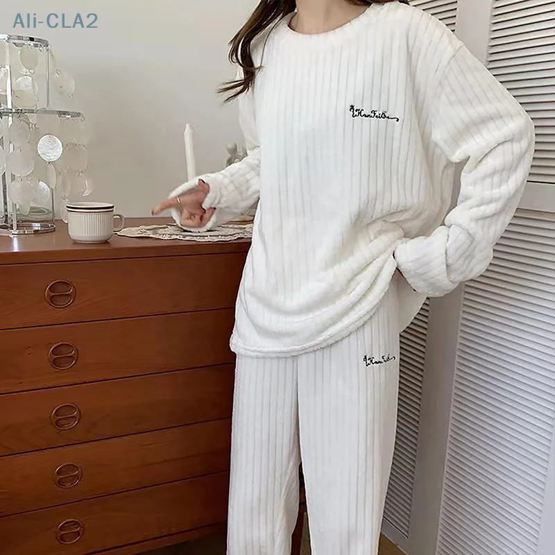 Women Winter Pajama Set Fleece Sleepwear Homewear Thick Warm Velvet Female Suit