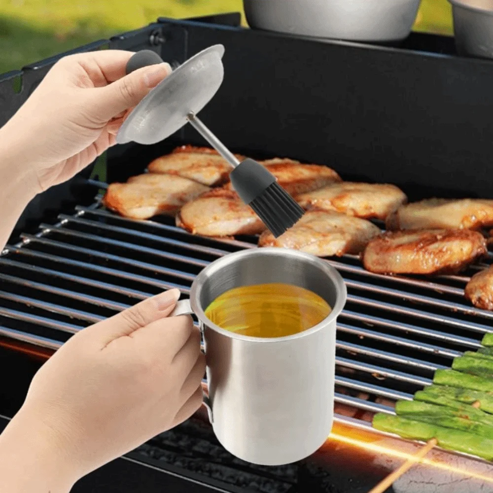 

Portable Stainless Steel Basting Pot Set Dustproof Lid Rust-proof Sauce Basting Pot with Brush Grilling Basting Pot Chocolate