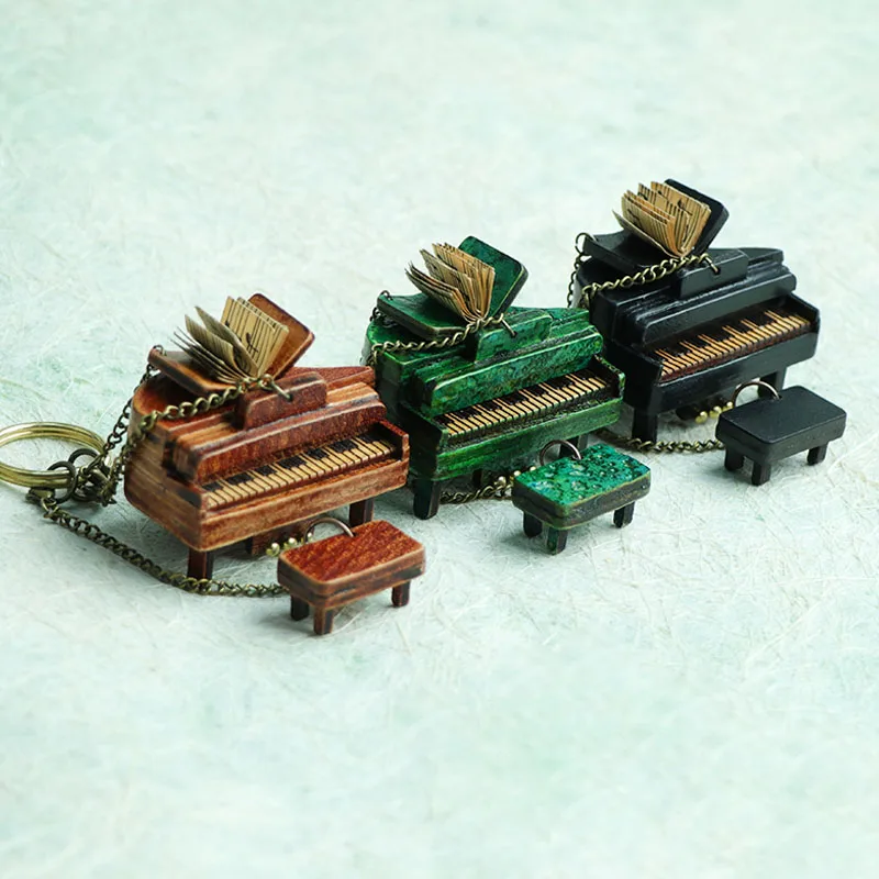 Handmade piano instrument keychain pendant handmade leather nostalgic key bag ornament music event commemorative gift