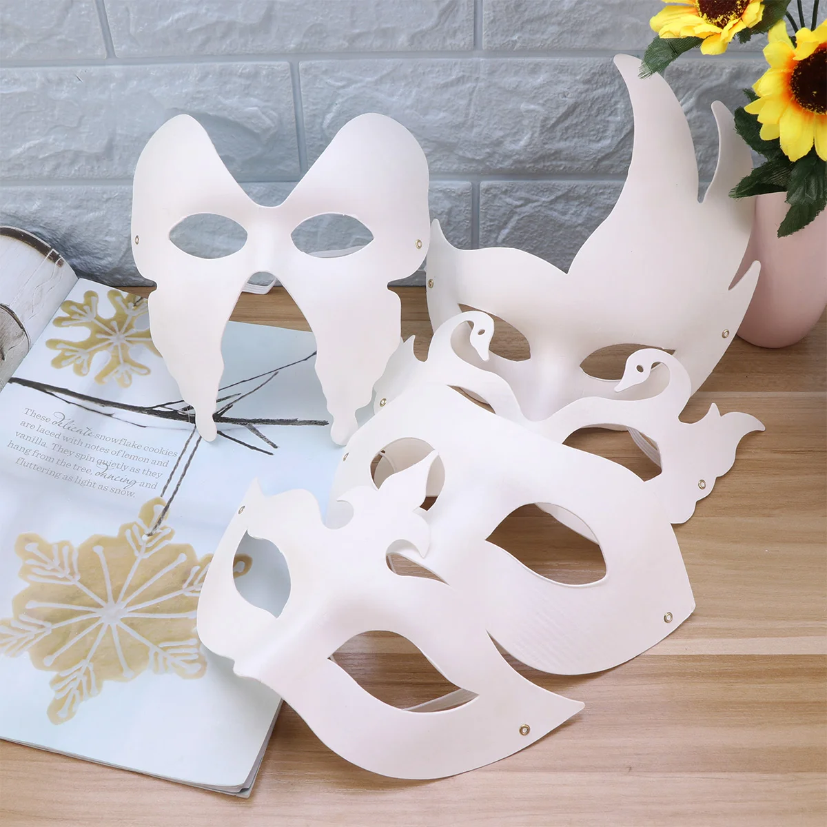 10pcs Party Masks DIY Craft Masks Cosplay Painted Decorative White Masks for Costume Fancy Dress Party ( 2pcs + 2pcs + Three Tip