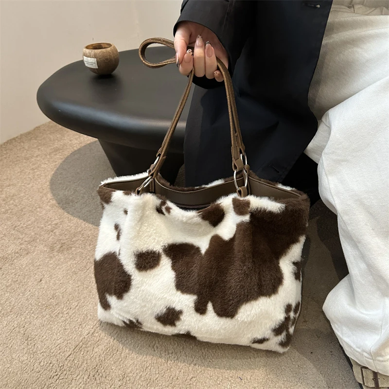 Thumbnail 2 - #75 Latest Square Bags Offers