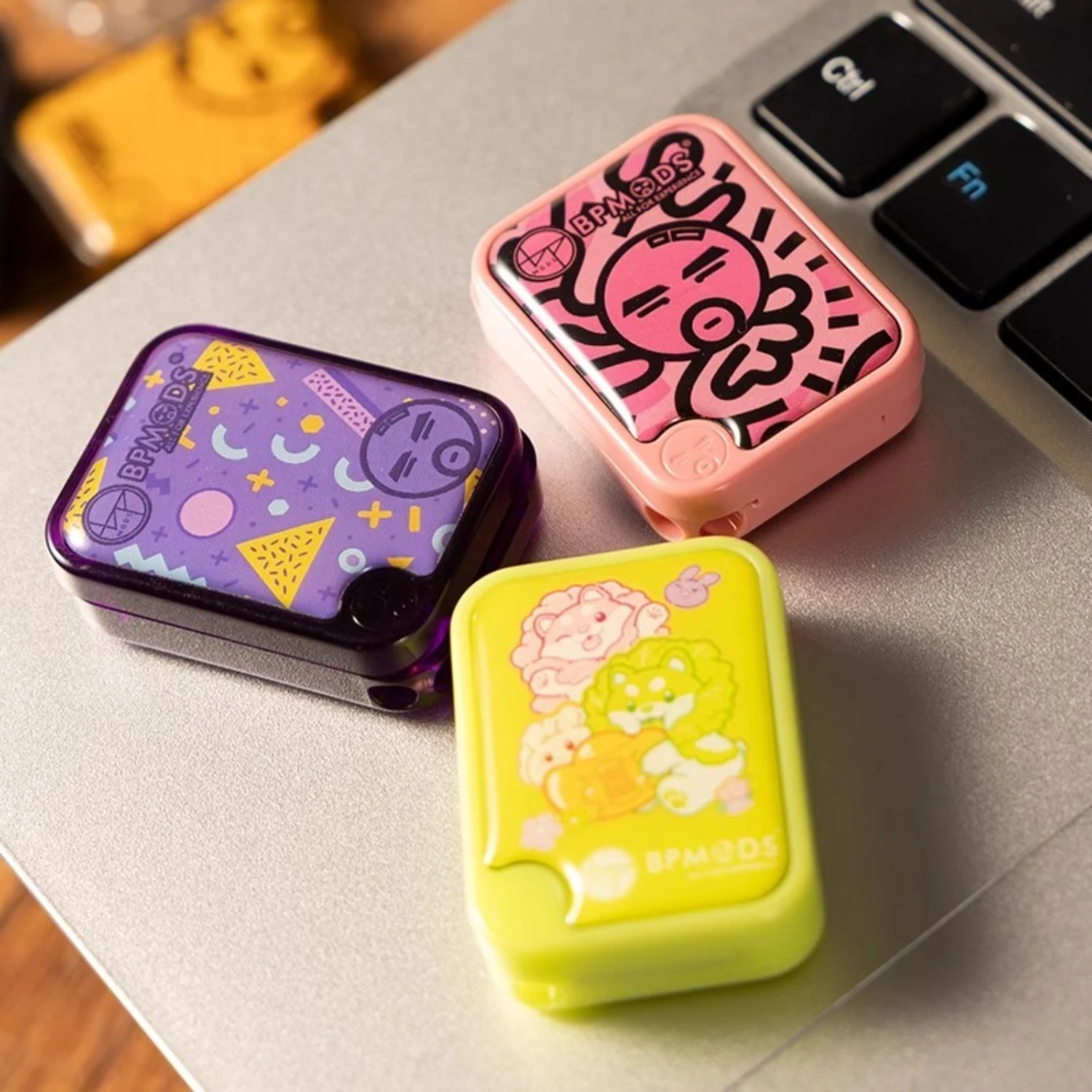 BPMODS EDC Little Crystal 2.0 Mechanical Ultra-Dense Direct Push Fingertip Card Pushing Decompression Toy
